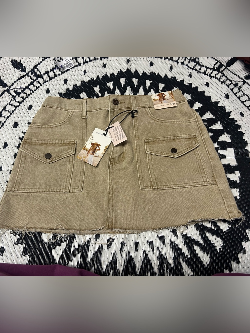 Sincerely Jules Utility Cargo Denim Mini Skirt Raw Hem Elastic Waist Y2K 29/11